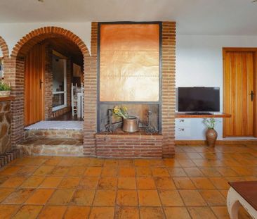 Luxury 3 room Detached House for rent in Mijas, Spain - Photo 2