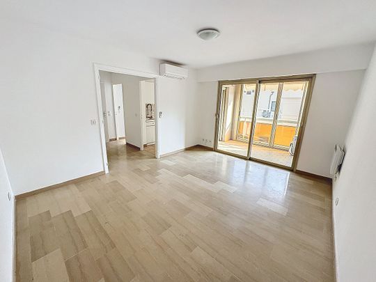 Location appartement 2 pièces, 40.48m², Cannes - Photo 1