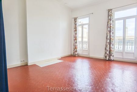 Castellane - T3 - balcons - 1065 € - Photo 2