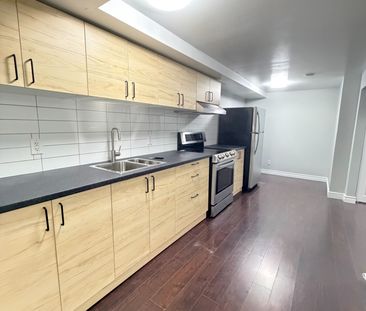 For Lease - 759 Eaglemount Crescent, Mississauga, Ontario - Photo 3