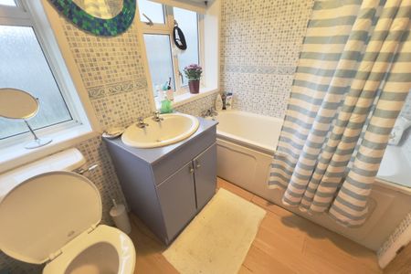 Durrants Path, CHESHAM - Photo 4