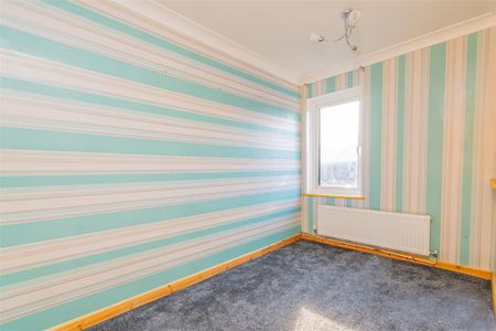 3 bed House To Let - Photo 3