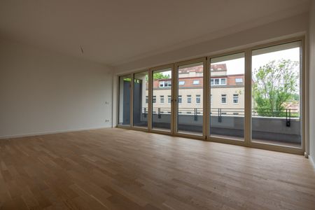 ** 4-Zimmer-Wohnung| großer Balkon | Bad mit Wanne | Gäste-WC | Aufzug | Stellplatz | ab sofort ** - Foto 2