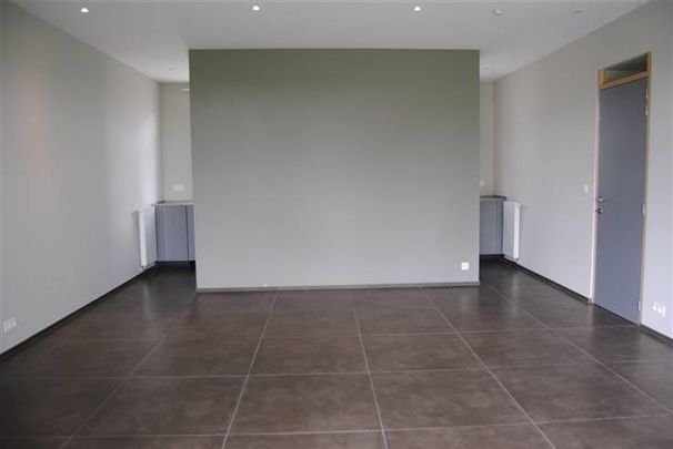 Appartement te huur - Foto 1