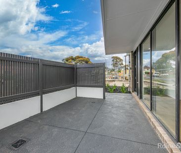 Near New Modern Townhouse - Photo 4