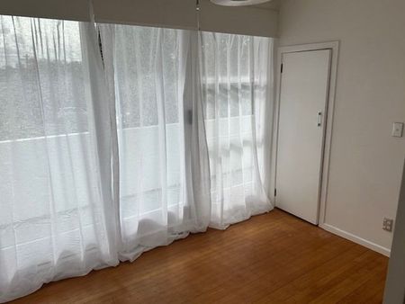 Exceptional Two Bedroom plus Study Townhouse with Stunning Lake Views - Photo 2