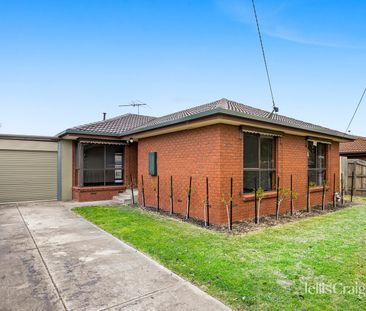 37 Hoddle Way, Altona Meadows VIC 3028 - House For Rent | Domain - Photo 5