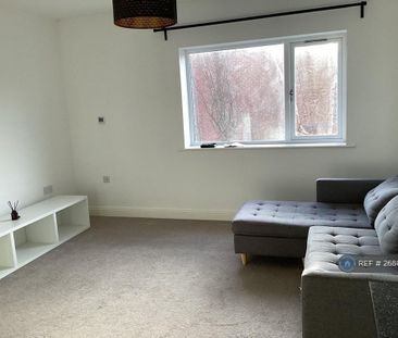 2 bedroom flat to rent - Photo 3