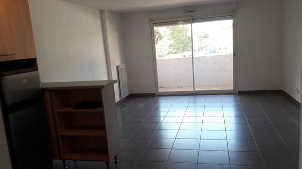 location Appartement T3 DE 65.3m² À MARSEILLE - Photo 1
