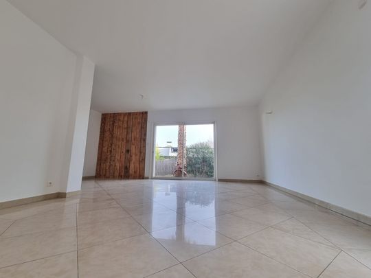 Location Maison 5 pièces 118m² MARSEILLE 12ème - Photo 1