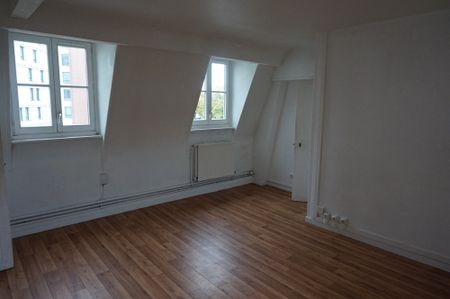 LILLE - APPARTEMENT - T2 + BUREAU - Photo 2