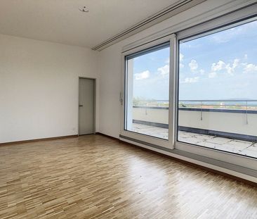 SEHR SCHÖNE ATTIKA 5.5-Zimmer-Wohnung / MAGNIFIQUE ATTIQUE DE 5.5 P... - Foto 4