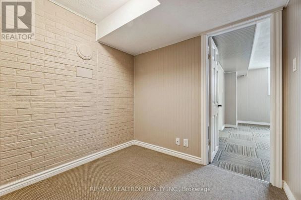 48 SCOTT STREET - Photo 1