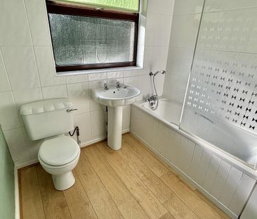 2 bedroom detached bungalow to rent - Photo 6