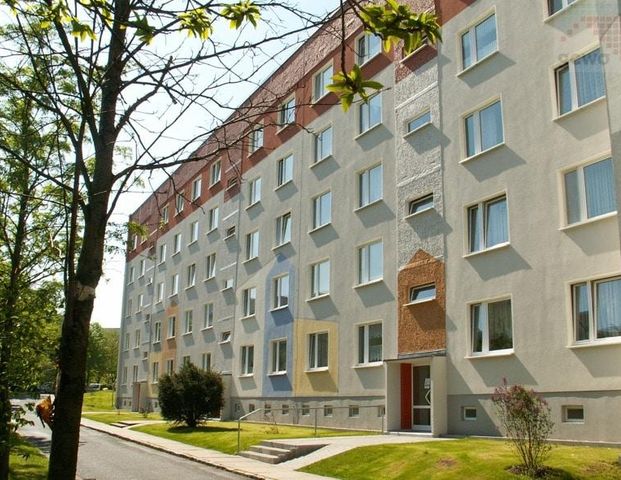 Ruhige Randlage im Wohngebiet von Zauckerode! - Foto 1