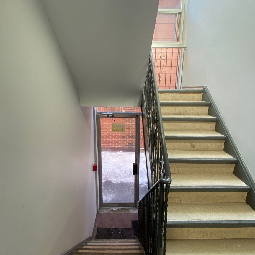 For Lease - 25A Milton Street Unit# #2, Toronto, Ontario - Photo 1