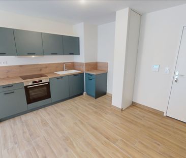 Location Appartement 2 pièces 45m² - Photo 2