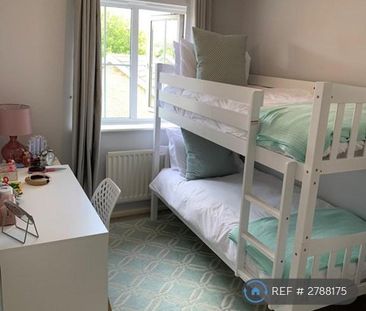 3 bedroom end of terrace house to rent - Photo 6