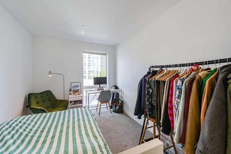 Tyger House, Woolwich, SE18 - Photo 4