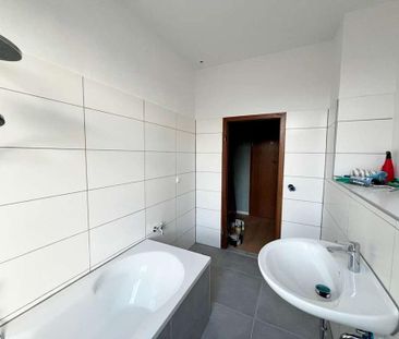 "Schöne 2-Zimmer-Wohnung mit neu saniertem Bad und Einbauküche" - Foto 4