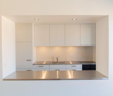 Moderne, lichtdurchflutete Wohnung mit Bergsicht - Photo 3