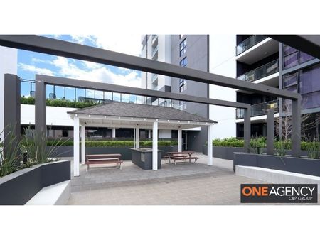 2107/420 Macquarie Street - Photo 3