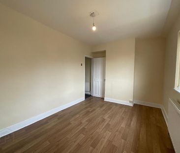 30 Prestwick Park, Belfast, BT14 6PJ - Photo 2