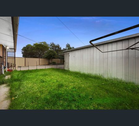 62A Biggs Street, St Albans, Vic 3021 - Photo 2