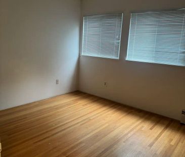 Chestnut Apartments — 213 - Photo 5