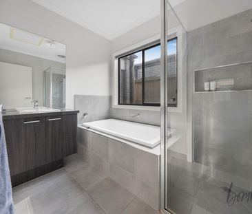 Modern Comfort & Convenience in the Heart of Donnybrook - Photo 2