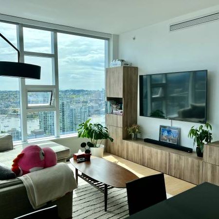 2bd/2bath unfurnished False Creek & mountain view in One Burrard Place - Photo 3