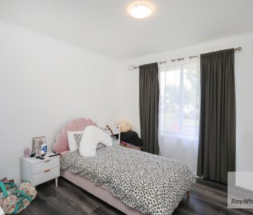 Ideal Family Home in a Prime Location - Photo 5