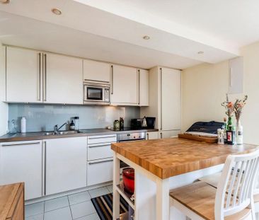 Studio to rent - Photo 4