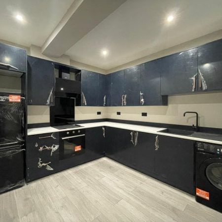 Town centre 1 bedroom flat to rent - Photo 1