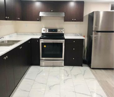 For Lease - 763 Othello Court, Mississauga, Ontario - Photo 4