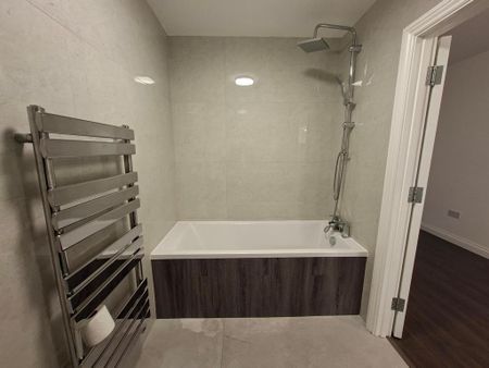 2 bedroom apartment to rent - Photo 5