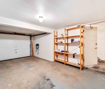 For Lease - 10 Claudette Gate, Hamilton, Ontario - Photo 3