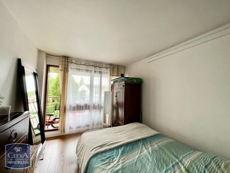 Location Appartement 4 pièces 75m² LE CHESNAY 78150 - Photo 4