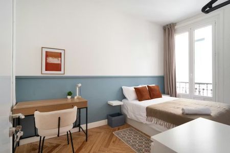 Gran Vía, Madrid, Community of Madrid 28013 - Photo 2