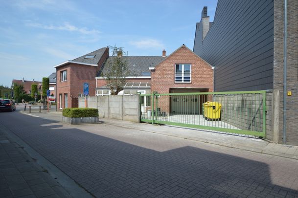 Budgetvriendelijke studentenkamer op toplocatie te hartje Geel. - Photo 1