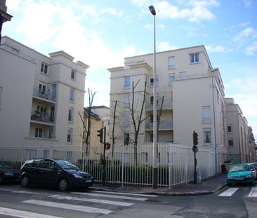 T2 avec terrasse et parking en hyper centre - Photo 1