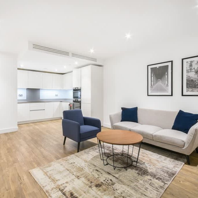 Nine Elms Point, London SW8 - Photo 1