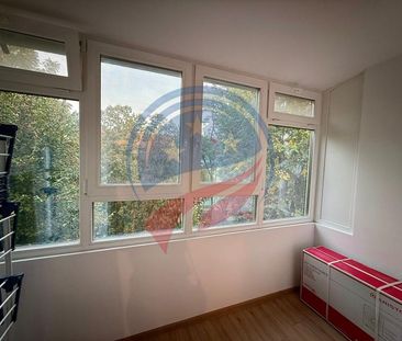Apartament de inchiriat pe Strada George Fotino Craiova - Fotografie 2