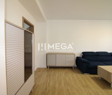 NA PRENÁJOM - Zariadený 2 izbový byt s balkónom, Dobrianského, Humenné - Photo 3
