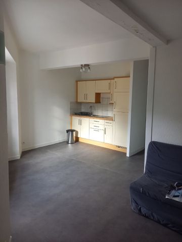 LAVAL, appartement T2 de 40 m² au 3ème étage - Photo 5