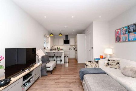 Springfield Lane, Weybridge, Surrey, KT13 - Photo 3