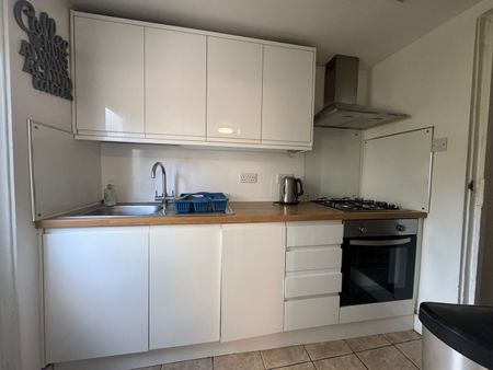 Studio Flat, Mayton St, N7 - Photo 5