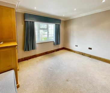 4 bedroom detached house to rent - Photo 4