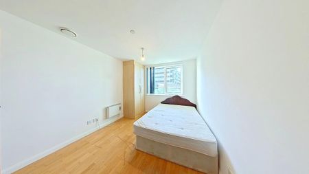 2 bedroom apartment to rent - Photo 2