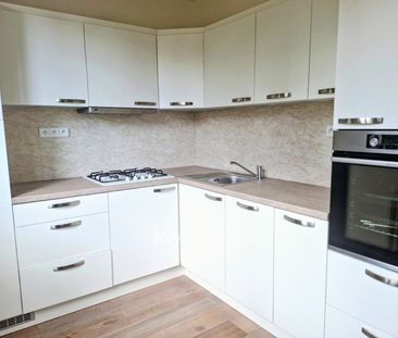 Pronájem bytu 2+1 54 m² - Fotografie 3